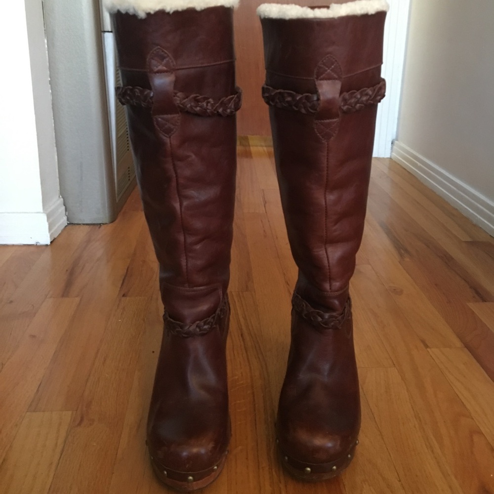 UGG Super Warm and Super Cute Boots